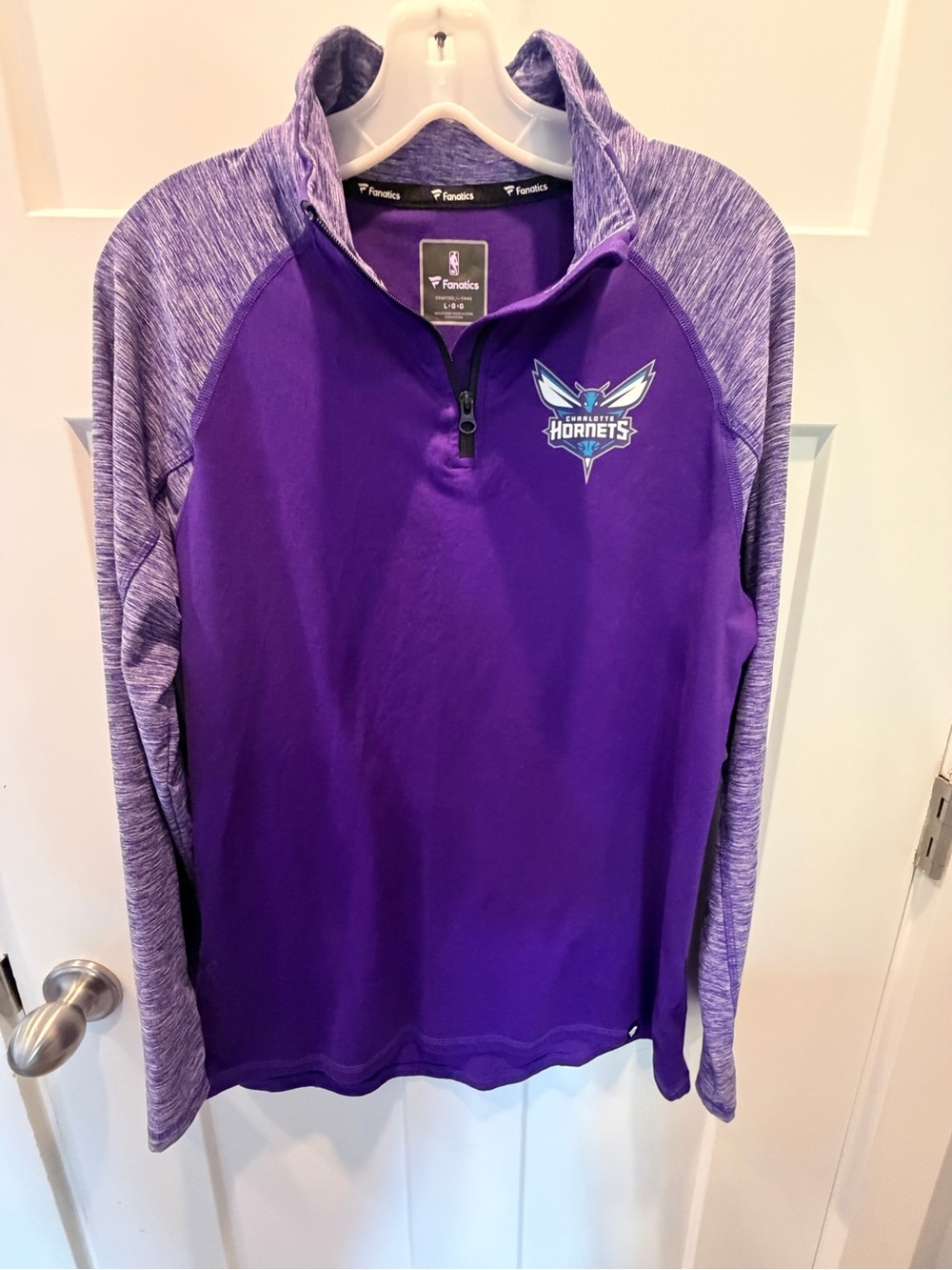 Fanatics Charlotte Hornets Quarter Zip Pullover Purple Athletic Top Large NBA